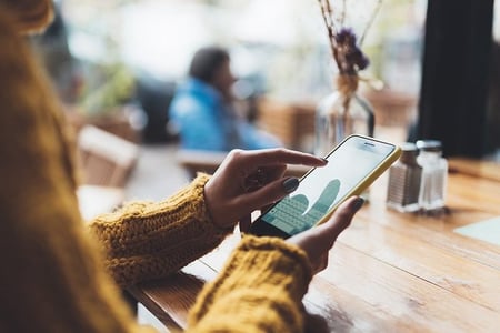 featured_looking-down-at-phone
